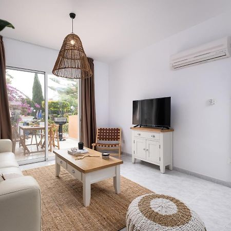 Nephele-Stylish 2Bd Townhouse In Kato Paphos Villa Buitenkant foto
