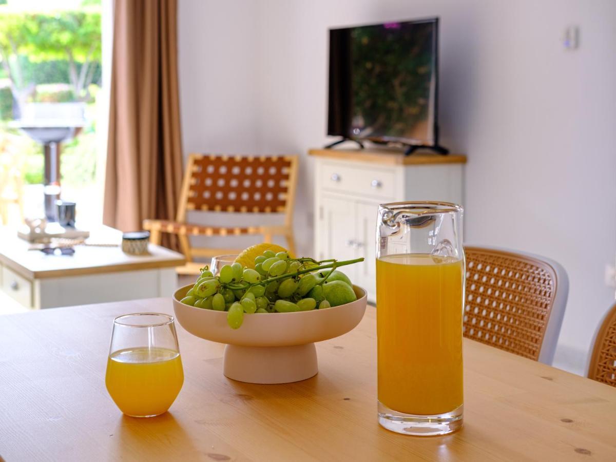 Nephele-Stylish 2Bd Townhouse In Kato Paphos Villa Buitenkant foto